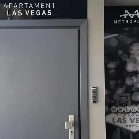 Metropolis Centrum Ξενοδοχείο με διαμερίσματα *