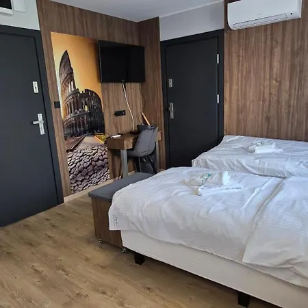 Metropolis Centrum 4* Kaliszki