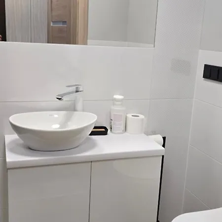 Metropolis Centrum Apartmanhotel 4*
