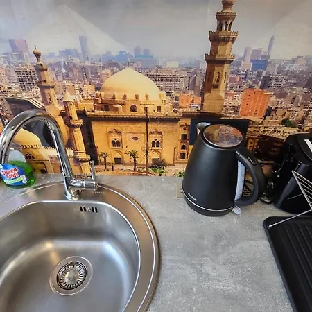 Ξενοδοχείο με διαμερίσματα Metropolis Centrum 4*