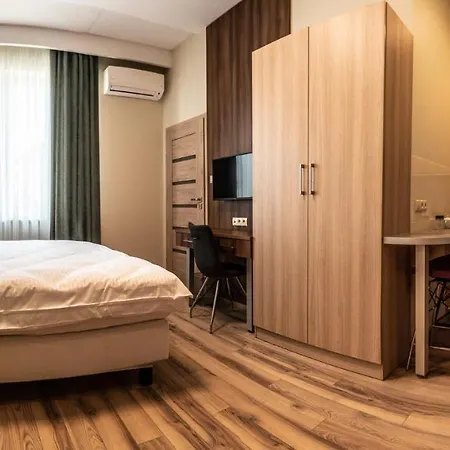 Metropolis Centrum Aparthotel Kalisz (Greater Poland)
