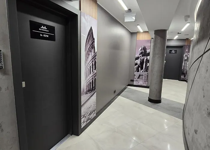 Hotel apartamentowy Metropolis Centrum 4*