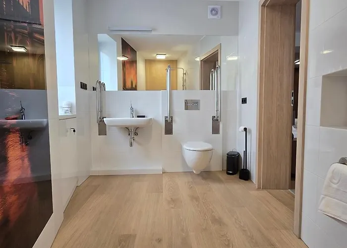 Metropolis Centrum 4* Kaliszki