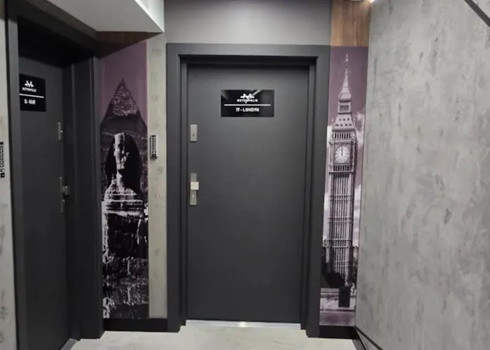 Metropolis Centrum 4* Калиш