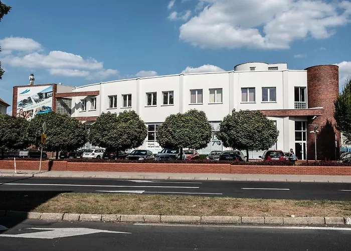 Metropolis Centrum Апарт-отель 4*